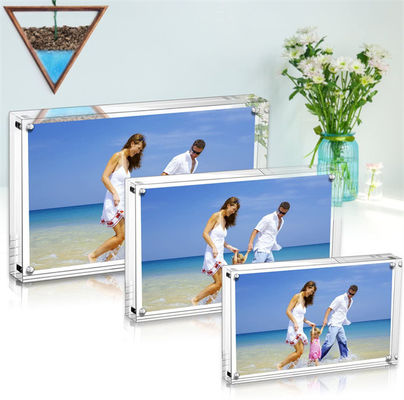 명확한 Perspex 4x6'' 아크릴 자석 액자 가정부