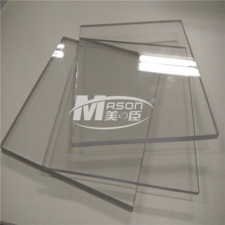 투명하고 매력적이고 튼튼한 높은 광택 있는 명확한 폴리탄산염 장 1.8mm