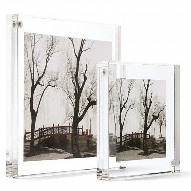 명확한 Perspex 4x6'' 아크릴 자석 액자 가정부